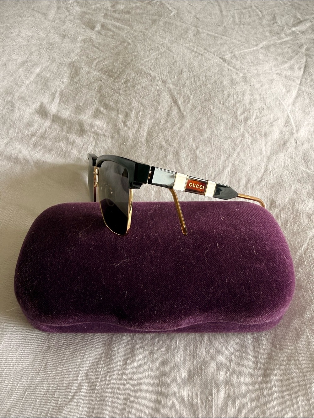Gucci Black and Gold Half-Rim Sunglasses with Purple Case - Picture 4 of 6